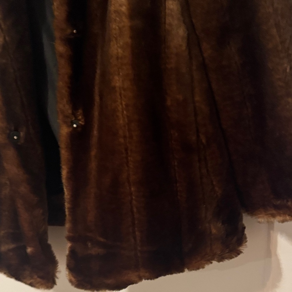 TRF Zara Luxurious Brown Faux Fur Coat - Picture 6 of 12